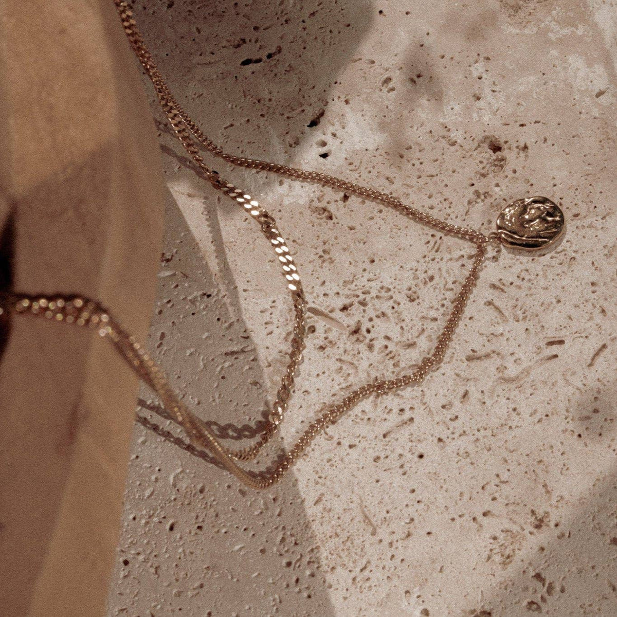 MAVIS NECKLACE | waterproof gold necklace