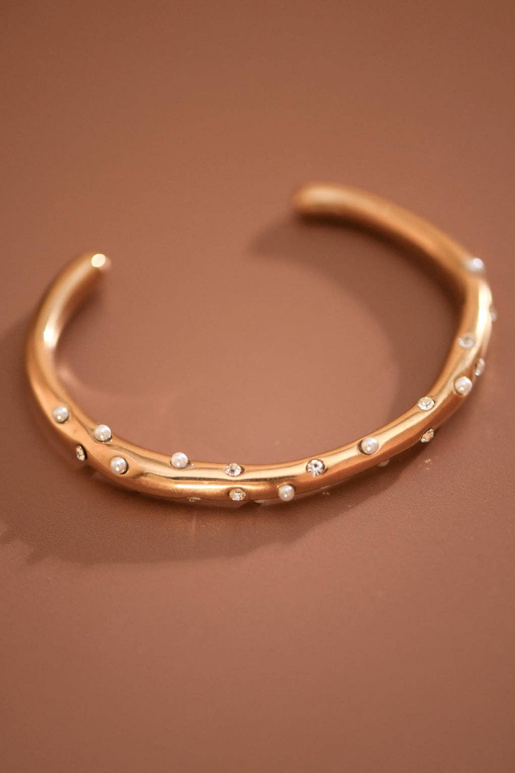 18K Gold PVD Plated Waterproof Stainless Steel Cuff - 7975: S0OX3T7975
