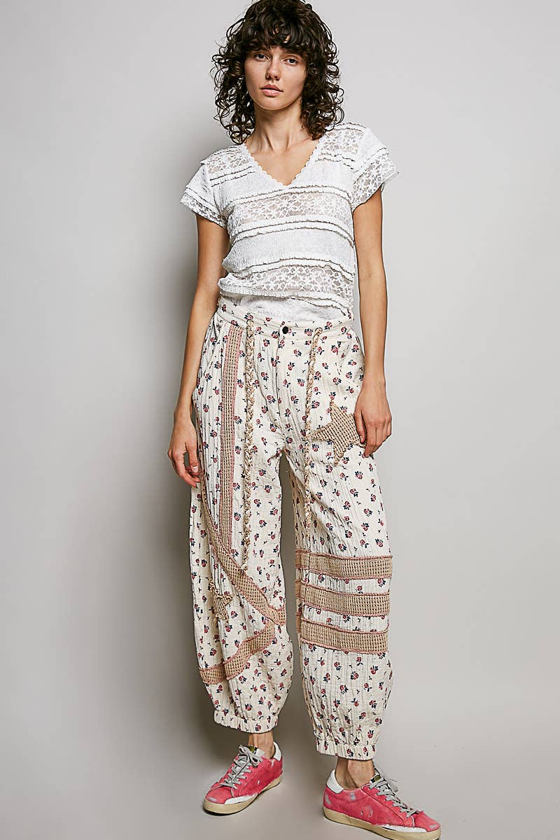 Floral Star Patch Printed Jogger Pants