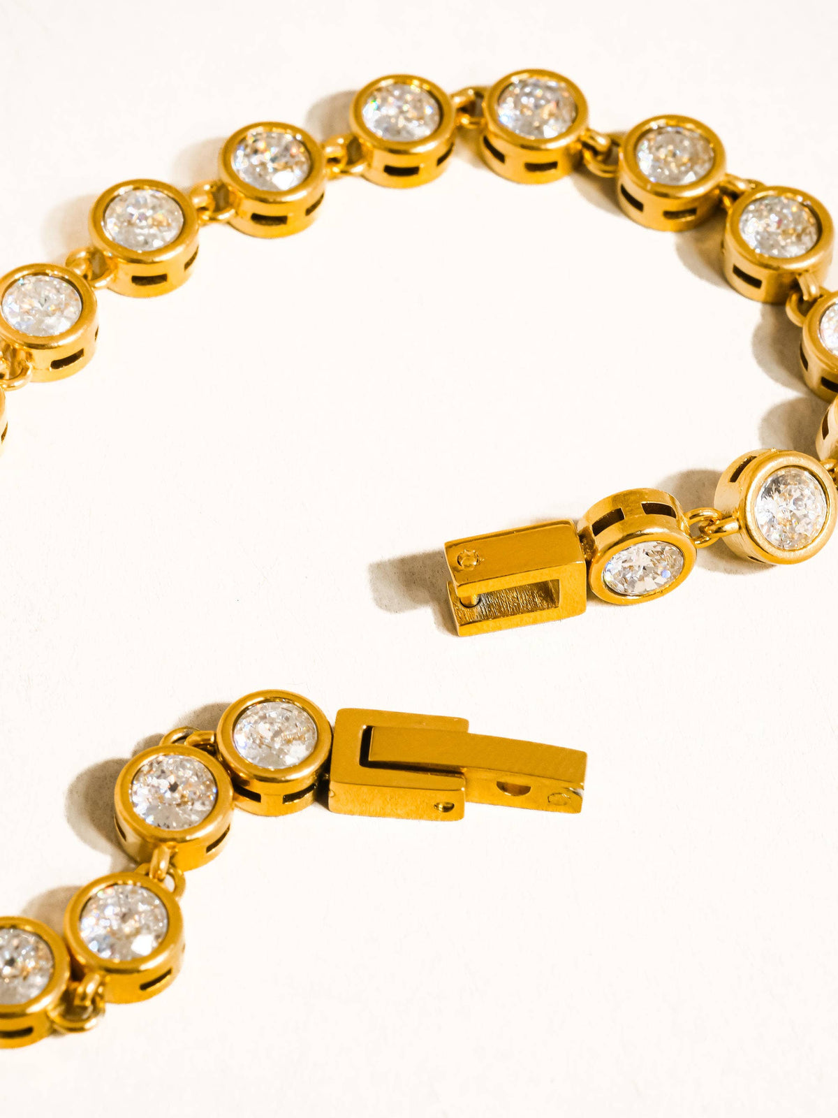 Amity 18K Gold Non-Tarnish Round Rhinestone Bracelet: Yellow Gold