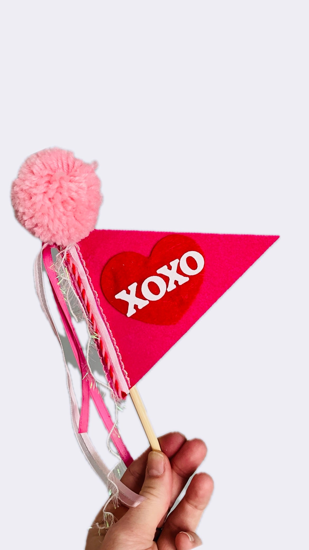 X O X O - Pom Pennant Flag