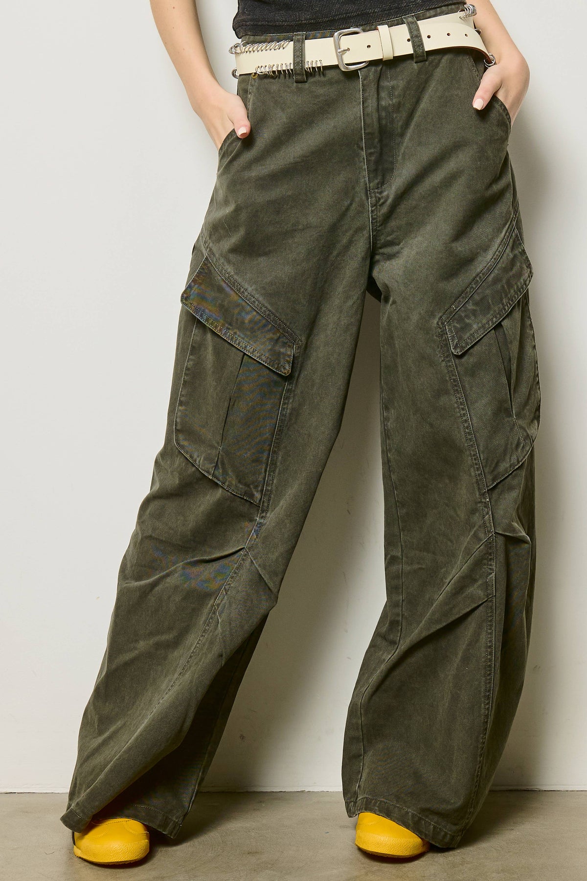 Wide Leg Twill Cargo Pants / Jasper