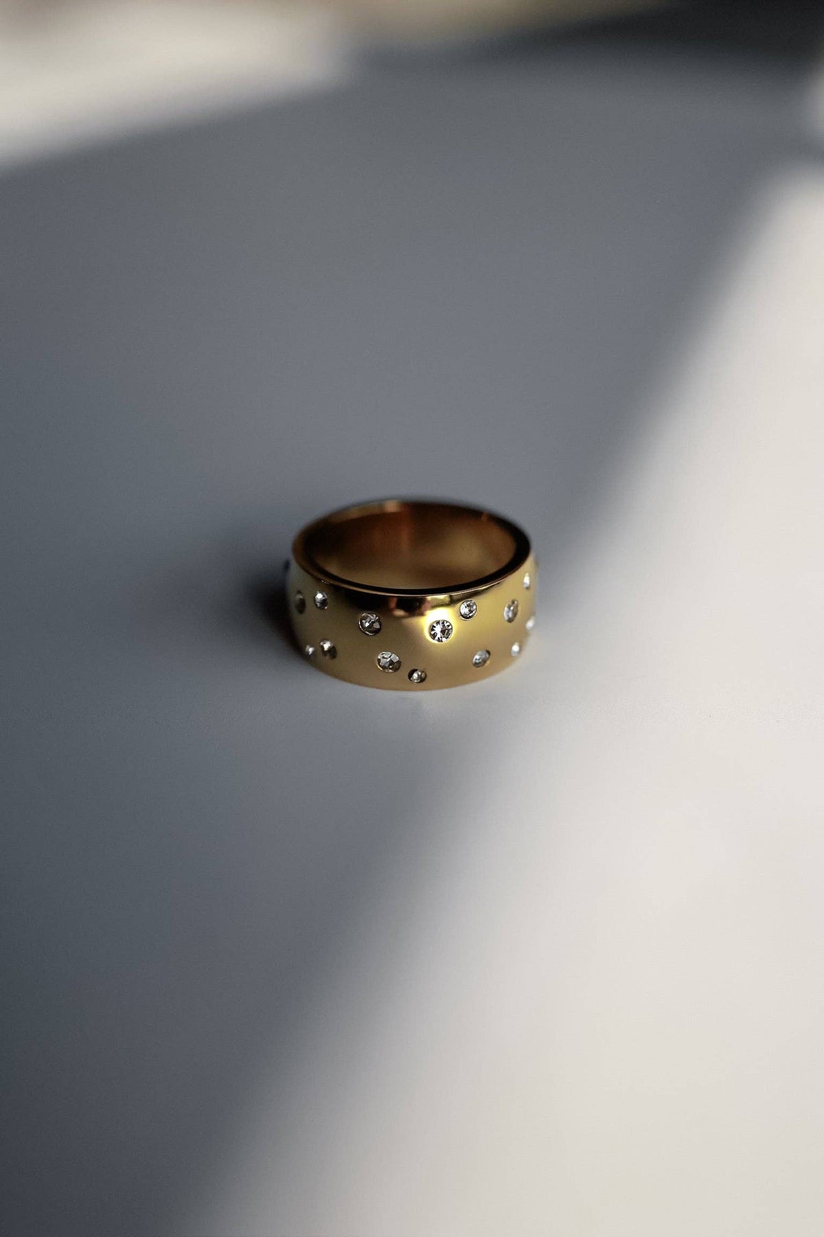 THE MONACO RING: 9