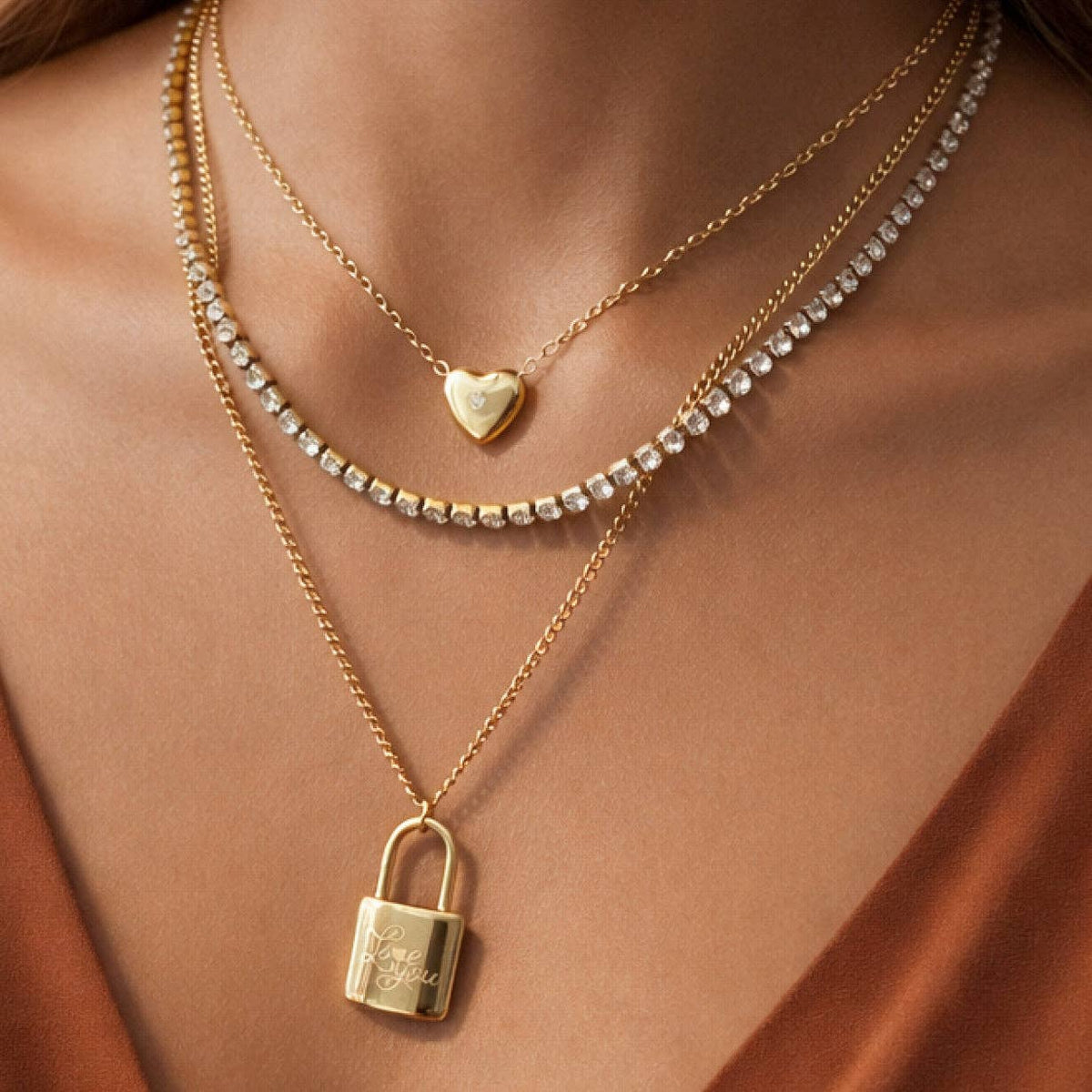 18K Gold PVD Plated Stainless Steel Layered Lock Necklace – 7904: S0OX3T7977