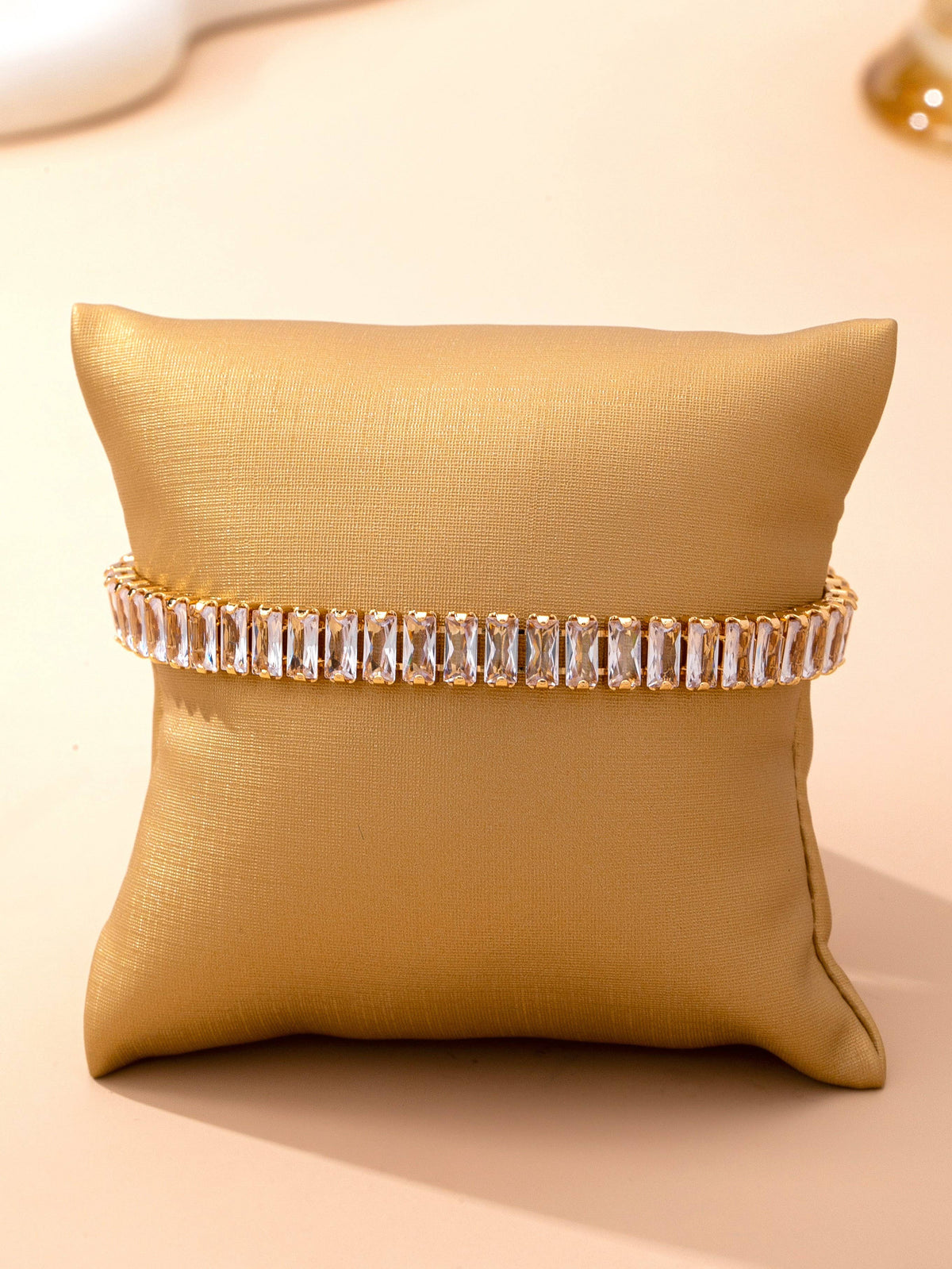 Baguette Crystal Tennis Bracelet | 80B1658: GOLD