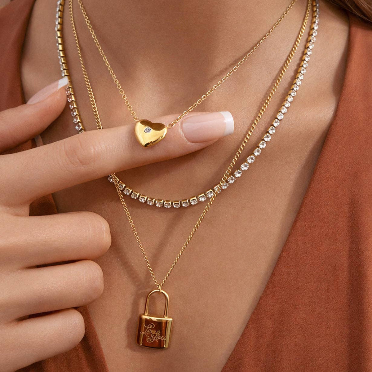 18K Gold PVD Plated Stainless Steel Layered Lock Necklace – 7904: S0OX3T7977