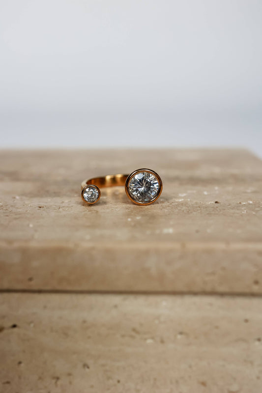 THE DUET DIAMOND RING